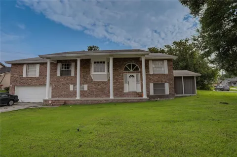 5212 ABELIA DRIVE