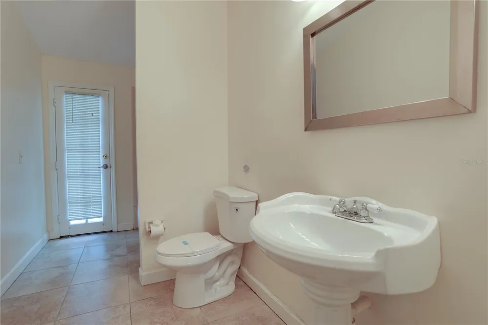 5212 ABELIA DRIVE Orlando, FL 32819