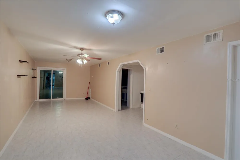 5212 ABELIA DRIVE Orlando, FL 32819