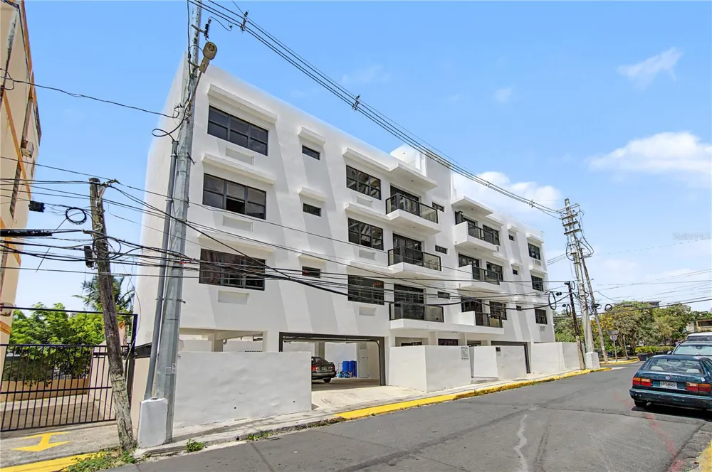 174 VILLAMIL #4B San Juan, PR 00907