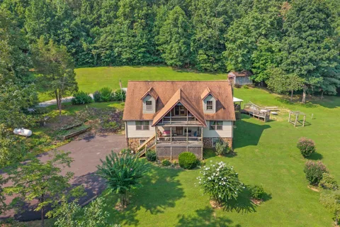 10121 Princeton Rd