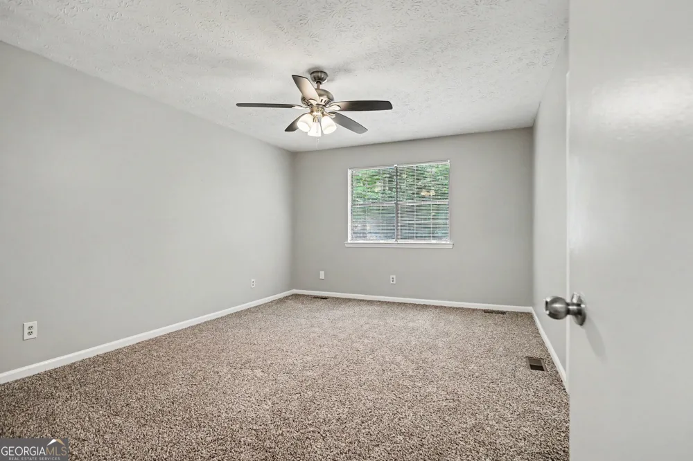 9112 Raven DR Jonesboro, GA 30238