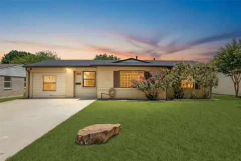 4228 Hyde Park Drive
