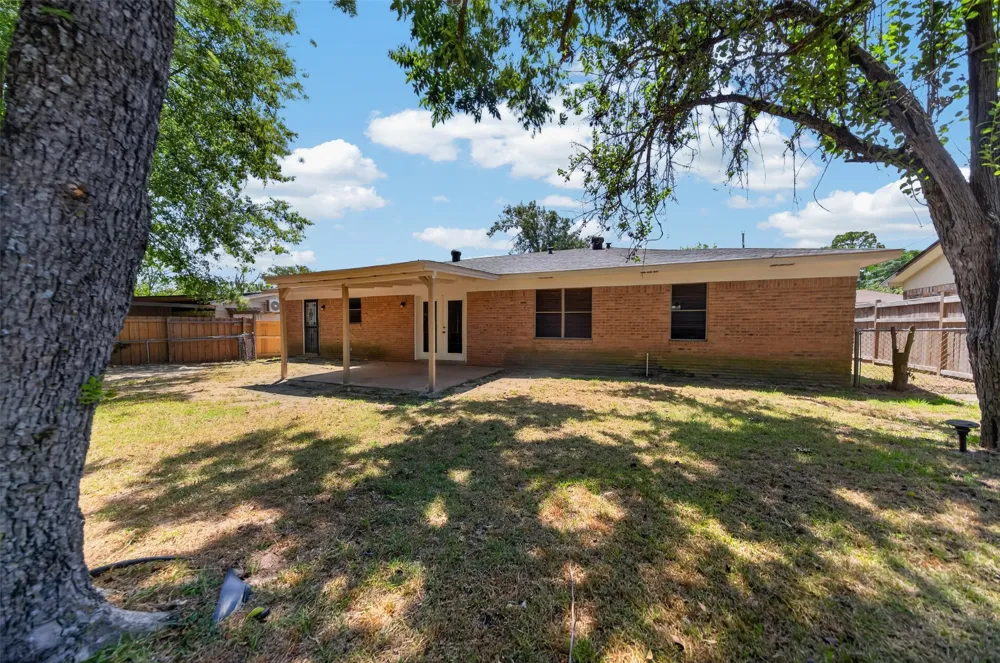 3041 Lakewood Drive Tyler, TX 75702