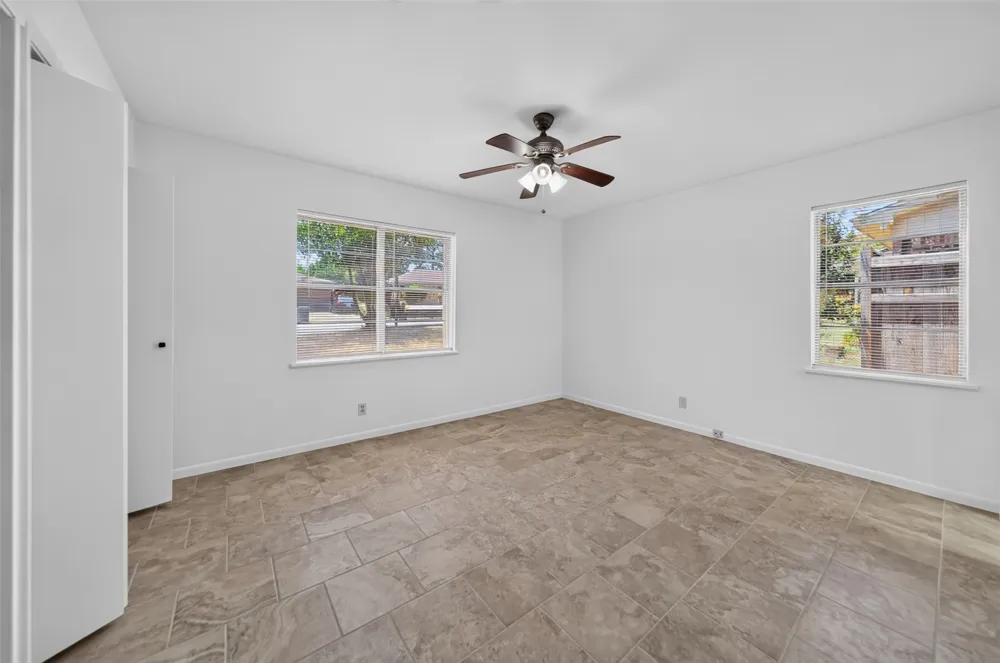 3041 Lakewood Drive Tyler, TX 75702