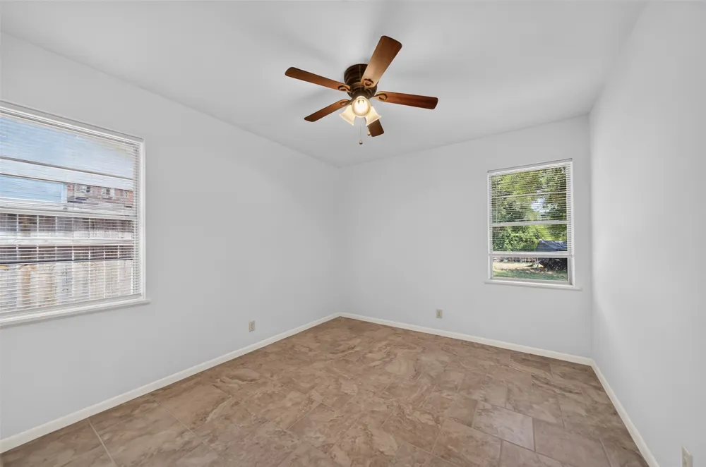 3041 Lakewood Drive Tyler, TX 75702