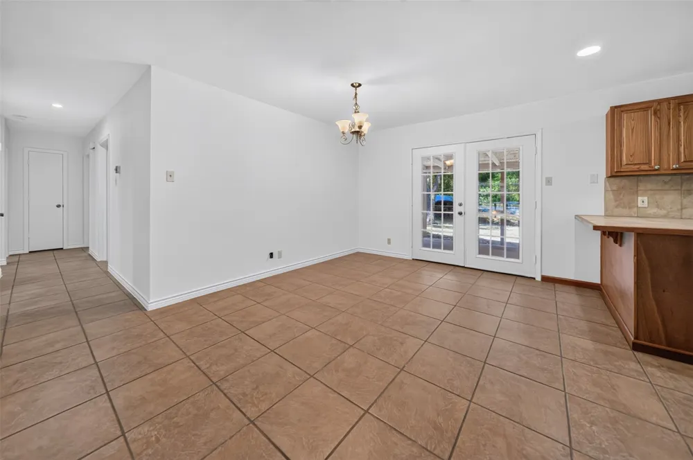3041 Lakewood Drive Tyler, TX 75702