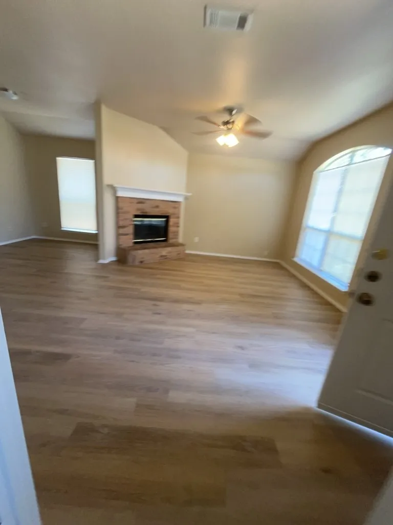 1824 Mcneely Street Lancaster, TX 75134