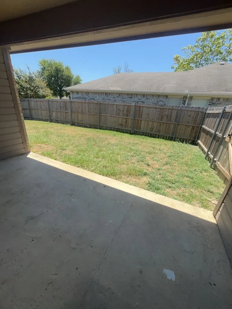 1824 Mcneely Street Lancaster, TX 75134
