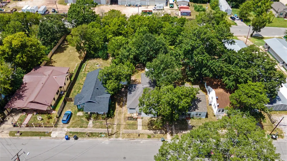 632 University Avenue Huntsville, TX 77320