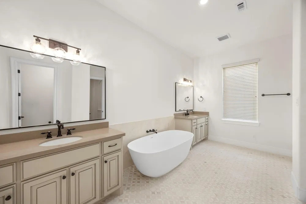 8551 Tombron Grove Road Magnolia, TX 77354