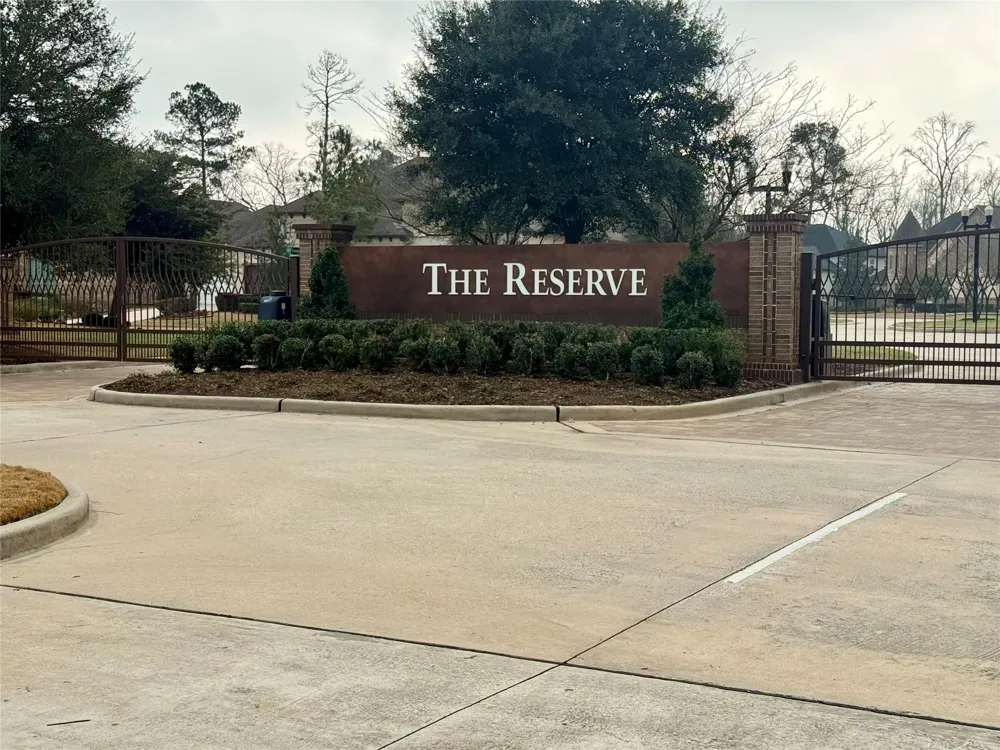 8551 Tombron Grove Road Magnolia, TX 77354