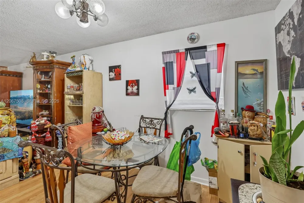 200 Bonnie Blvd #139 Palm Springs, FL 33461
