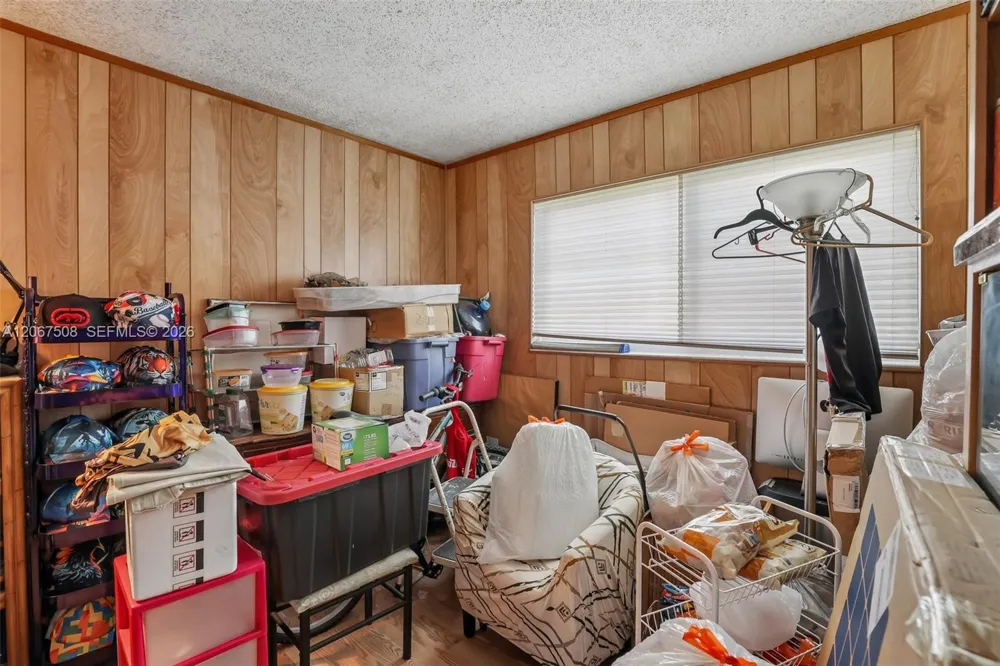 200 Bonnie Blvd #139 Palm Springs, FL 33461