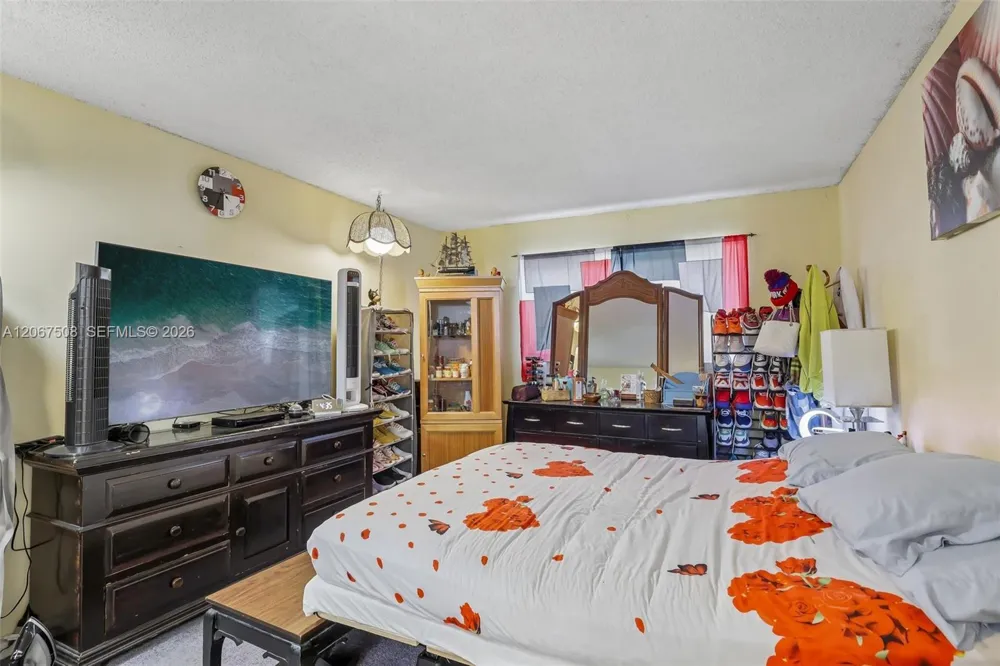 200 Bonnie Blvd #139 Palm Springs, FL 33461