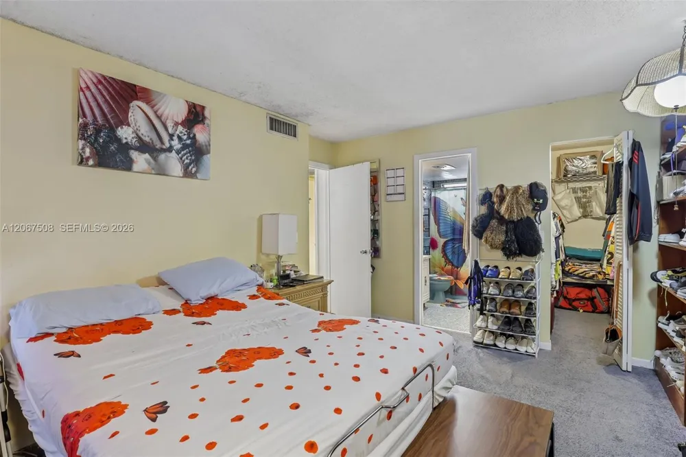 200 Bonnie Blvd #139 Palm Springs, FL 33461