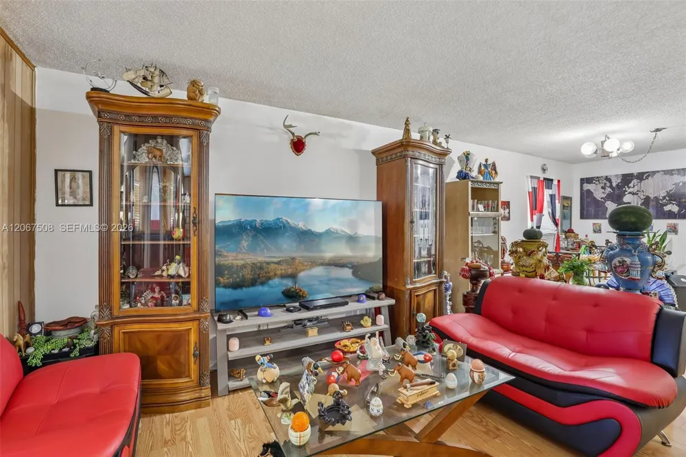 200 Bonnie Blvd #139 Palm Springs, FL 33461