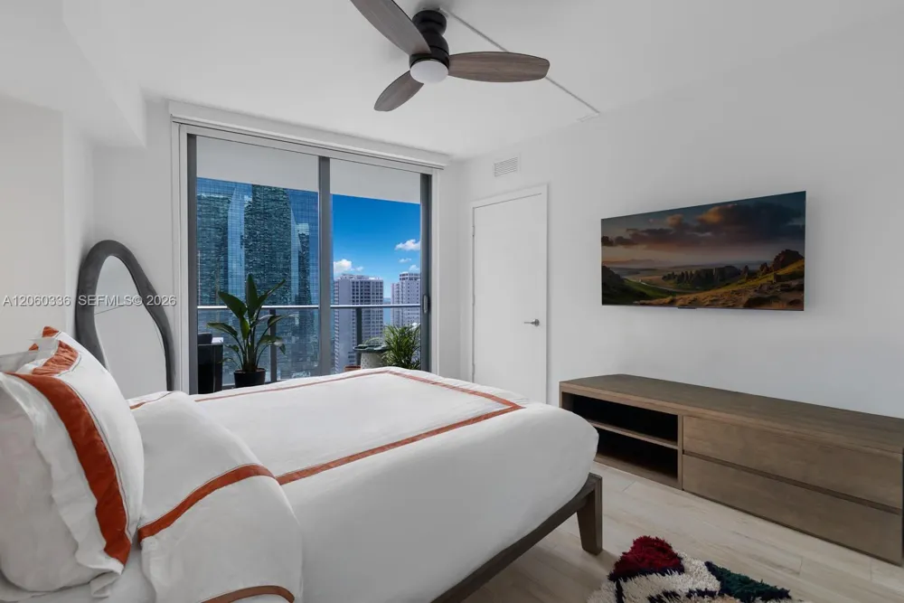1300 S Miami Ave #2103 Miami, FL 33130