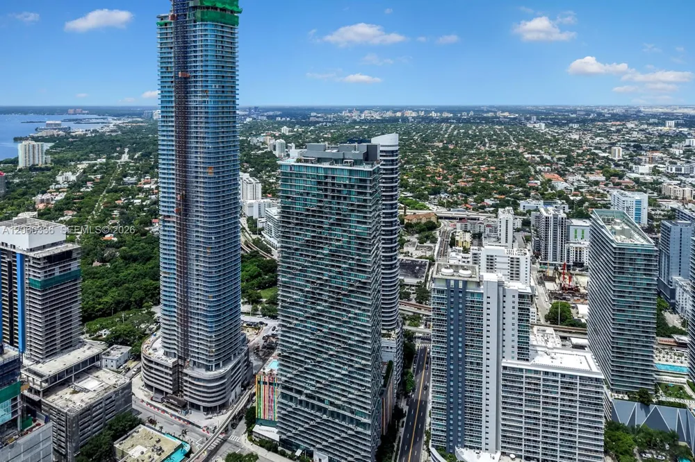 1300 S Miami Ave #2103 Miami, FL 33130