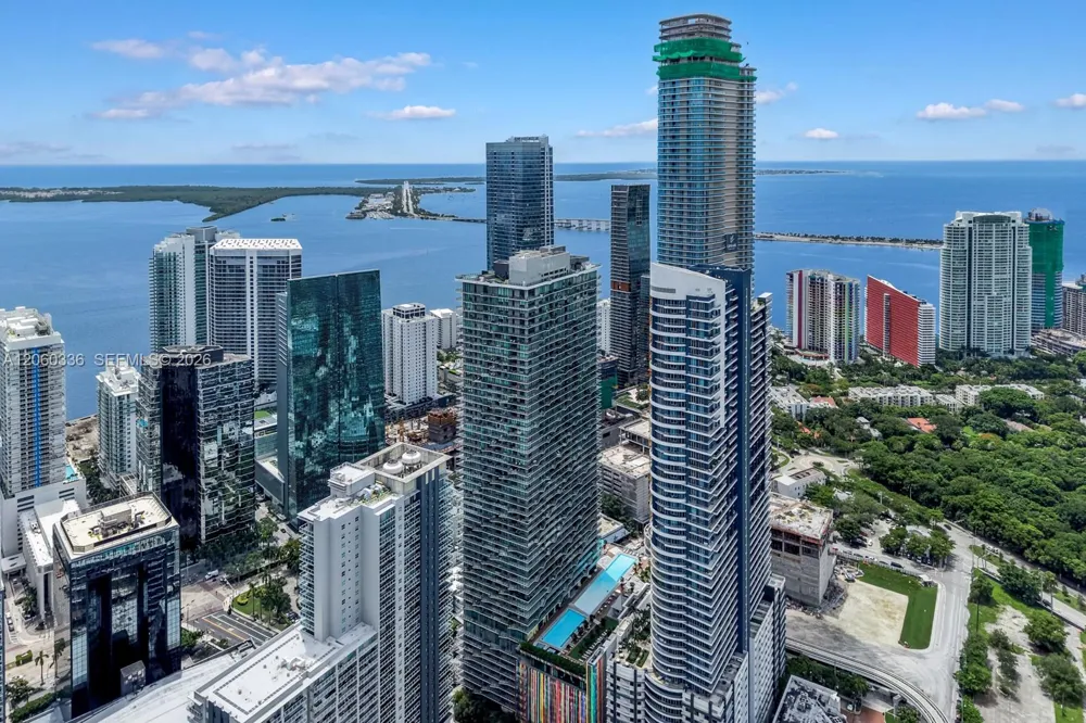 1300 S Miami Ave #2103 Miami, FL 33130