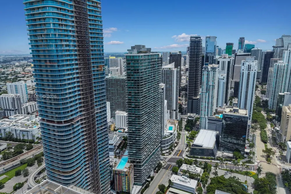 1300 S Miami Ave #2103 Miami, FL 33130