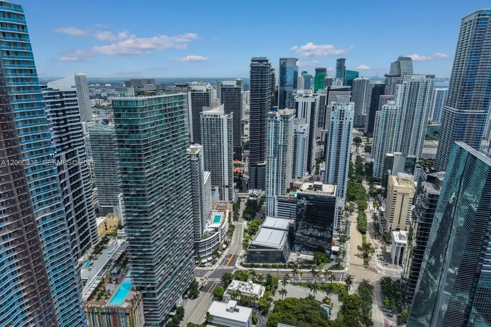 1300 S Miami Ave #2103 Miami, FL 33130
