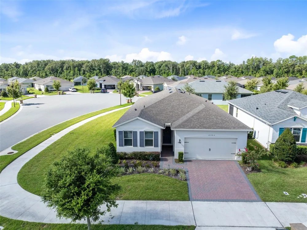 17782 BLAZING STAR CIRCLE Clermont, FL 34714