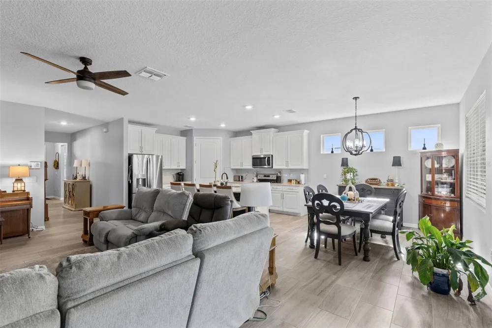 17782 BLAZING STAR CIRCLE Clermont, FL 34714