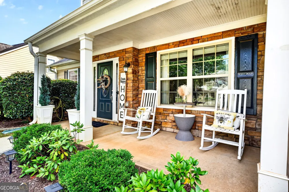 1811 Alberta LN Winder, GA 30680