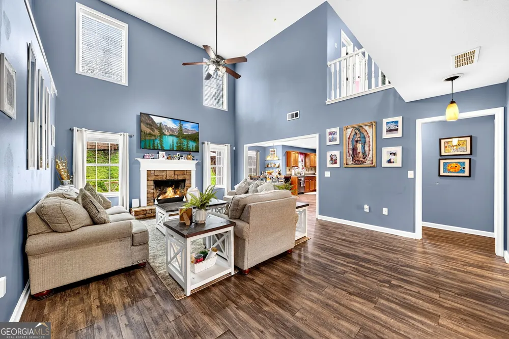 1811 Alberta LN Winder, GA 30680