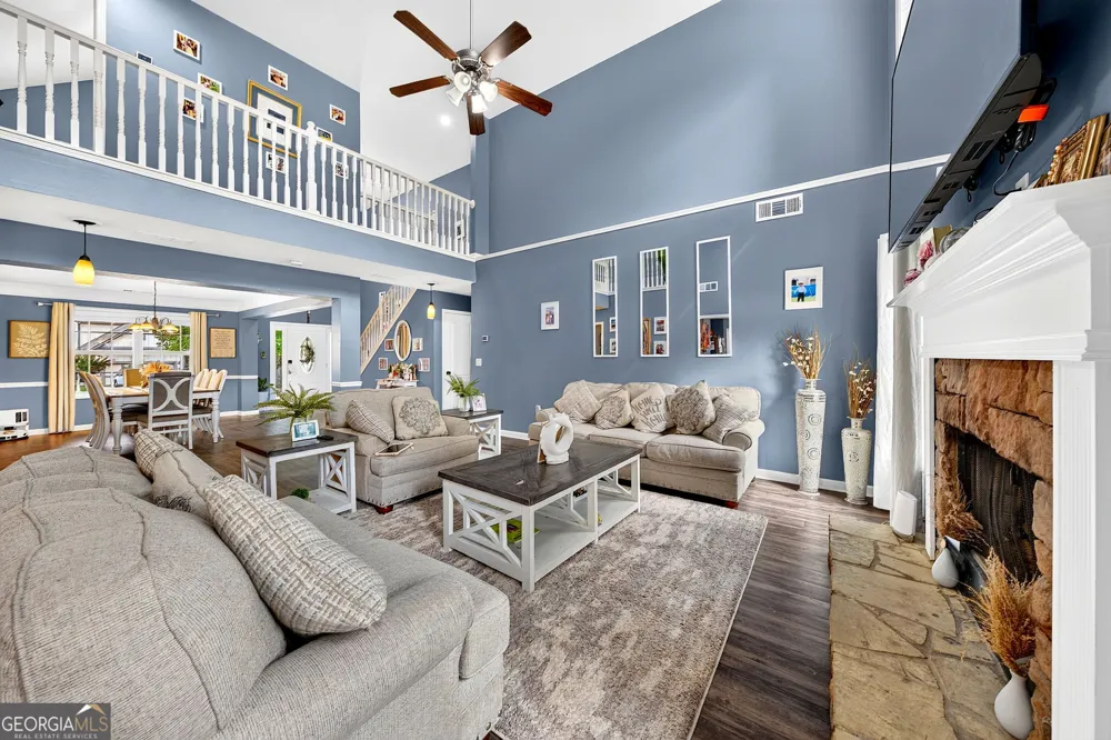 1811 Alberta LN Winder, GA 30680
