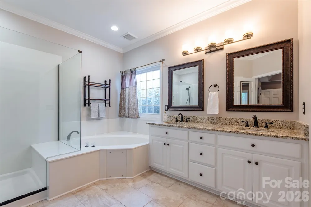 4711 Sherborne Drive Harrisburg, NC 28075
