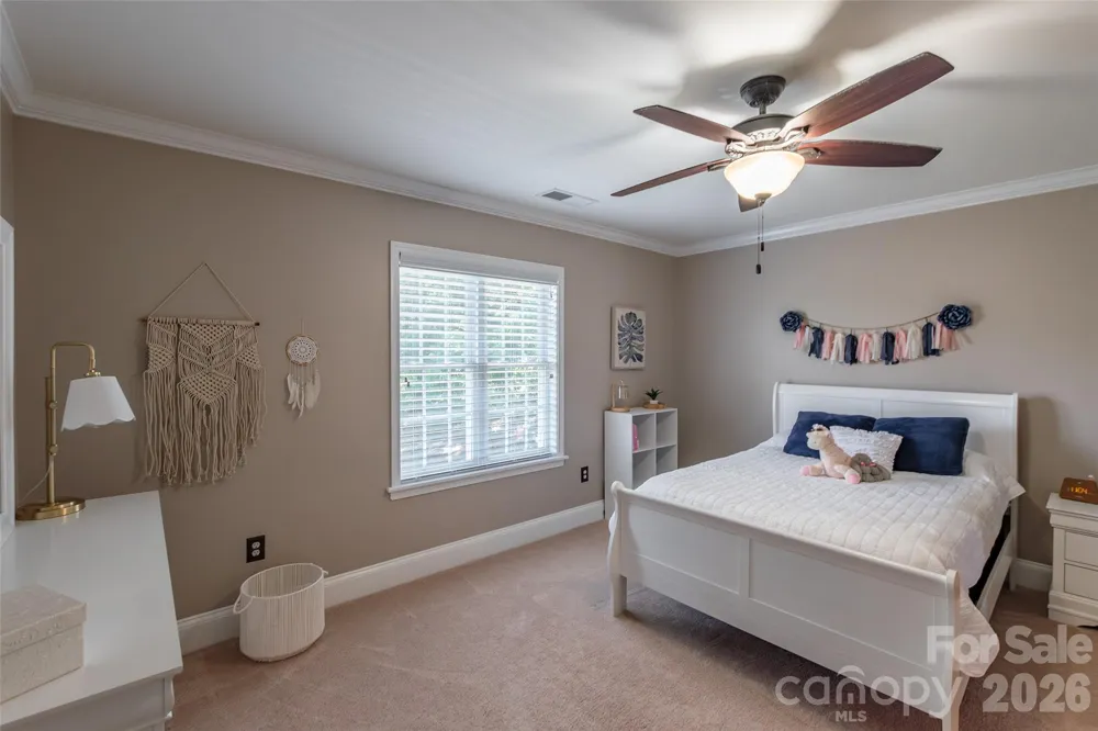 4711 Sherborne Drive Harrisburg, NC 28075
