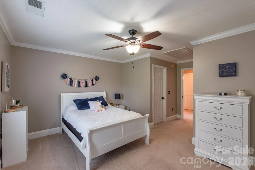 4711 Sherborne Drive Harrisburg, NC 28075