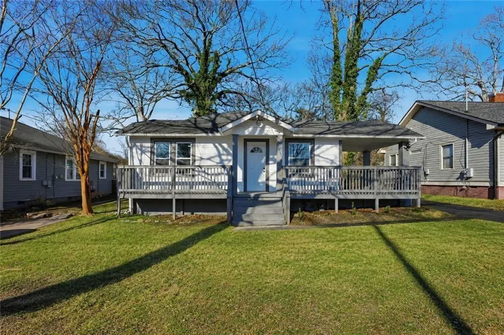 1409 St Michael Avenue East Point, GA 30344