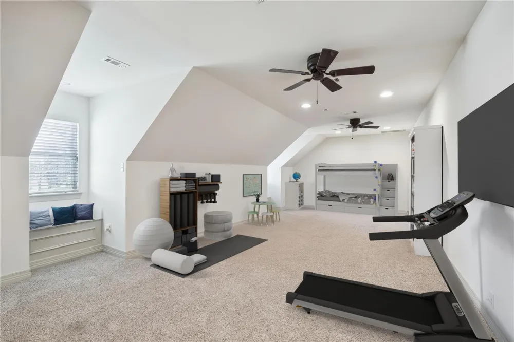 101 Beacon Court Mabank, TX 75143