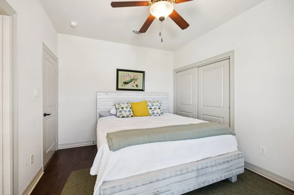 101 Beacon Court Mabank, TX 75143
