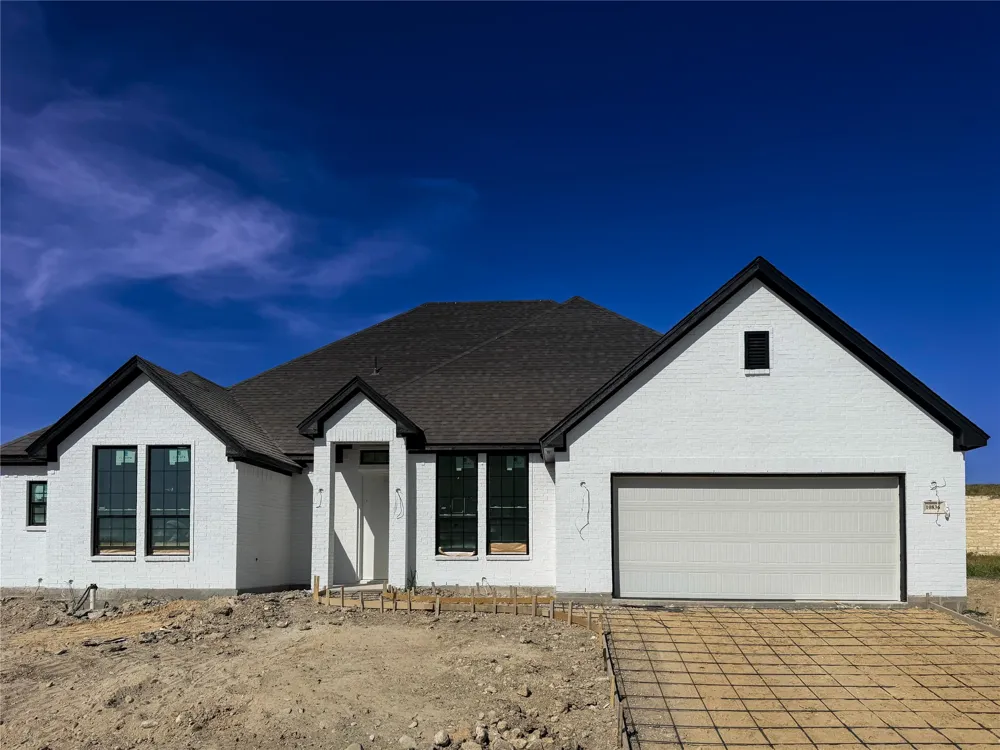 10836 Alta Sierra Drive Benbrook, TX 76126