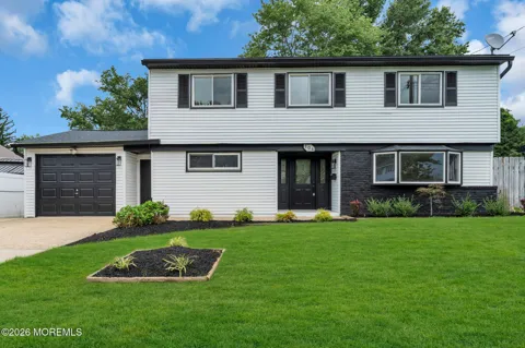 104 Southwood Drive