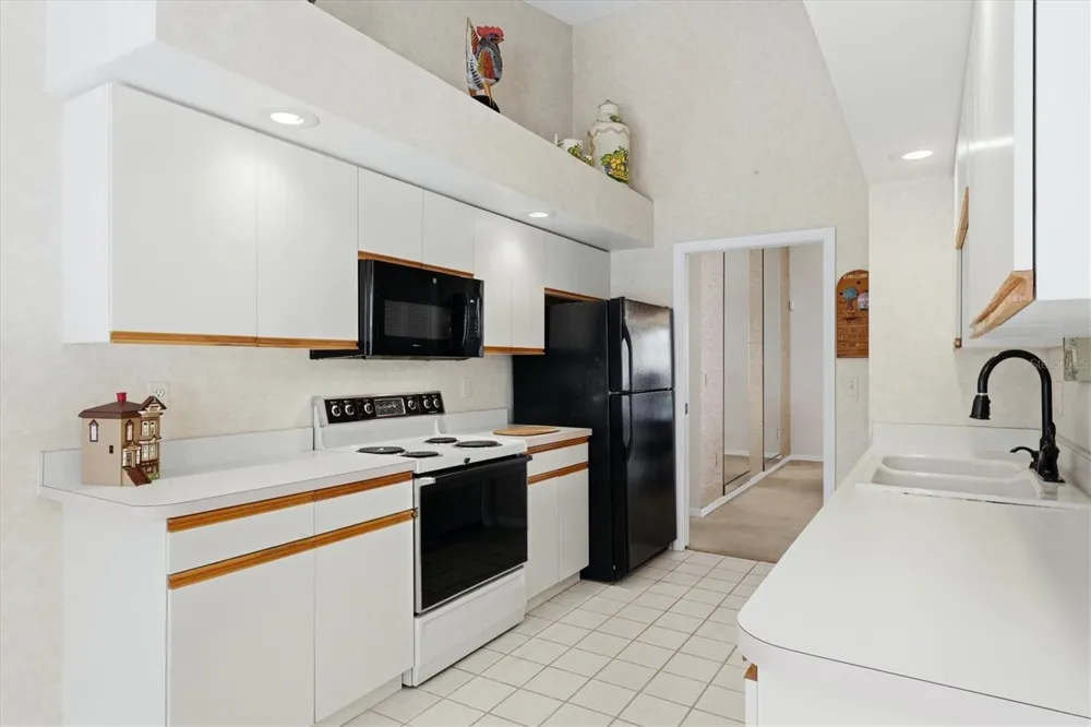 4450 DEL SOL BOULEVARD Sarasota, FL 34243