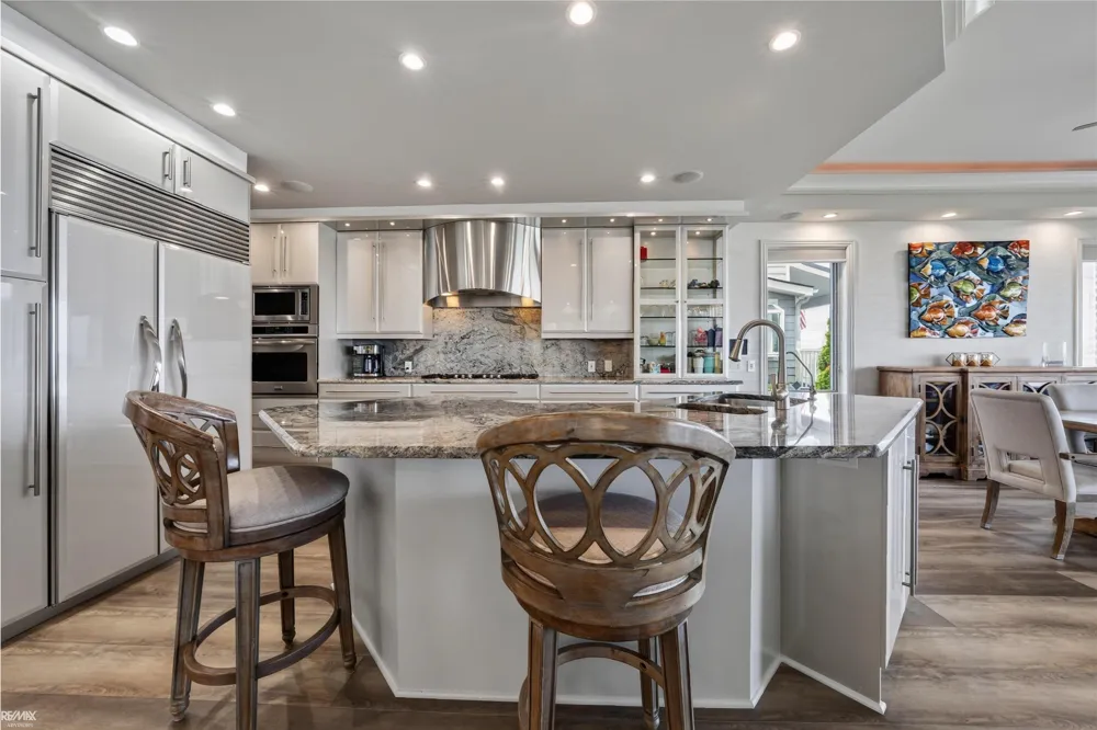 32857 N River Road Harrison Charter Township, MI 48045