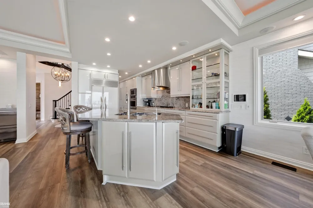32857 N River Road Harrison Charter Township, MI 48045