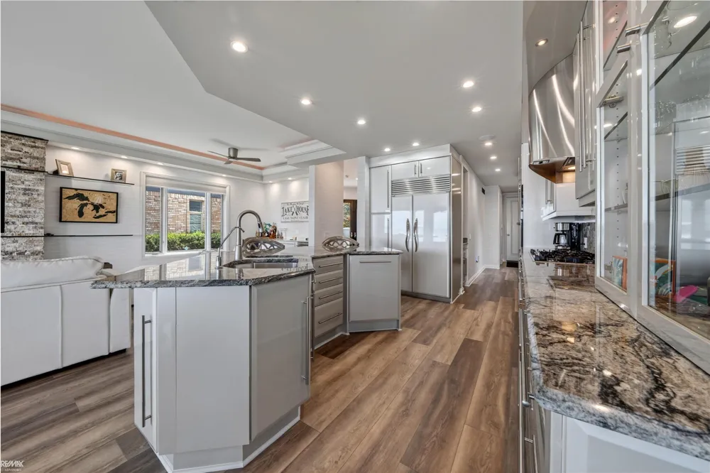 32857 N River Road Harrison Charter Township, MI 48045