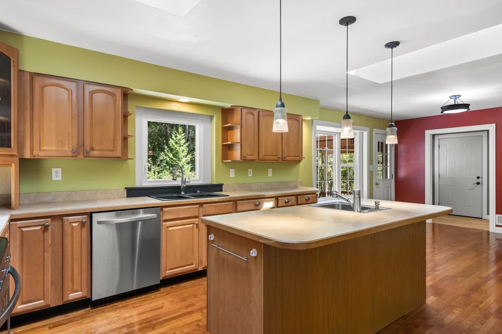9168 North Long Lake Road Long Lake Township, MI 49685