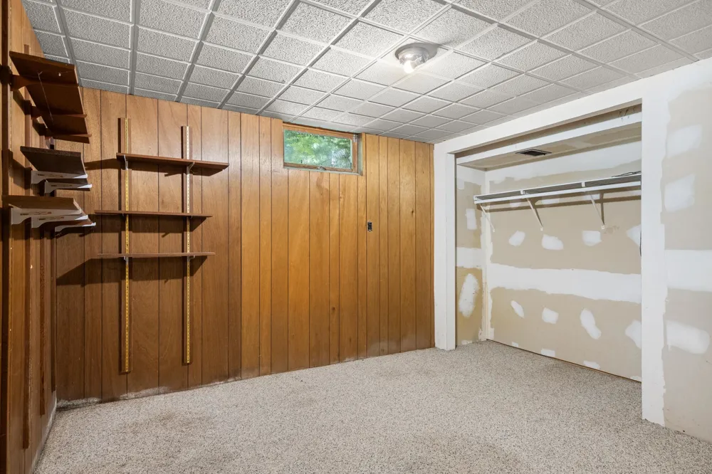 9168 North Long Lake Road Long Lake Township, MI 49685