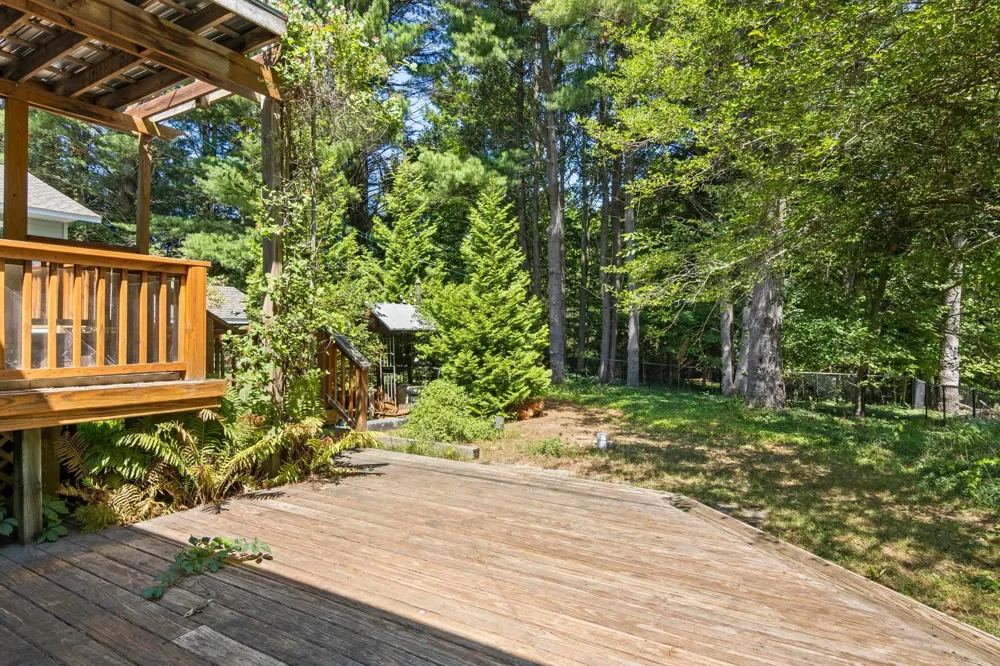 9168 North Long Lake Road Long Lake Township, MI 49685