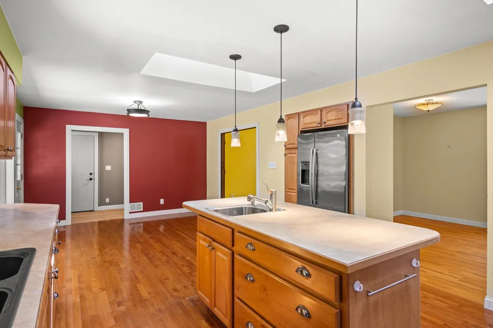 9168 North Long Lake Road Long Lake Township, MI 49685