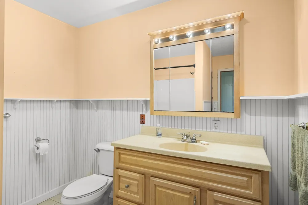 9168 North Long Lake Road Long Lake Township, MI 49685