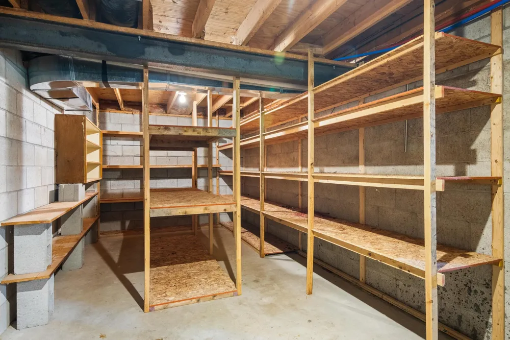 9168 North Long Lake Road Long Lake Township, MI 49685