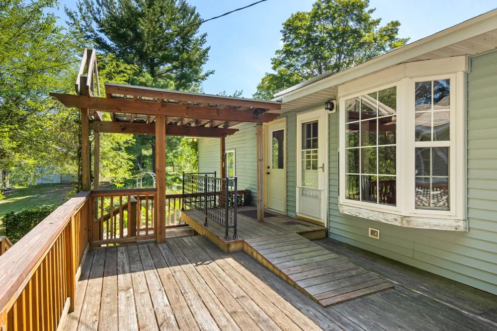 9168 North Long Lake Road Long Lake Township, MI 49685